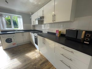 Photo 18- click for photo gallery